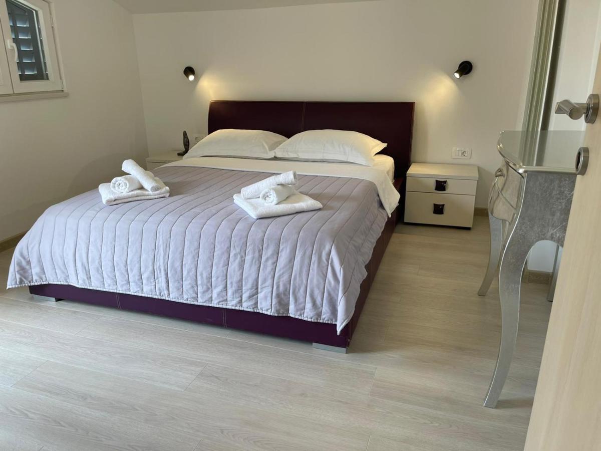 Tučepi Villa Jadranka Apartments المظهر الخارجي الصورة