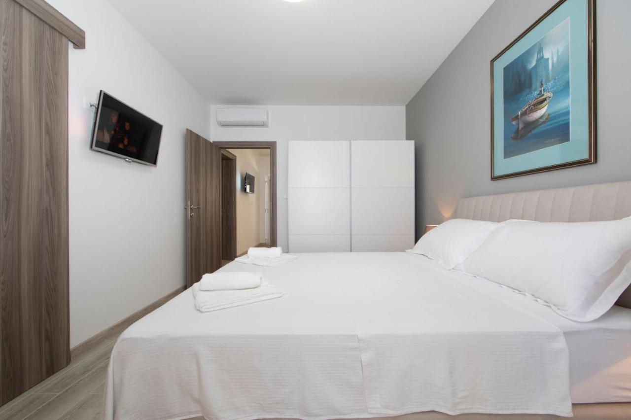 Tučepi Villa Jadranka Apartments المظهر الخارجي الصورة