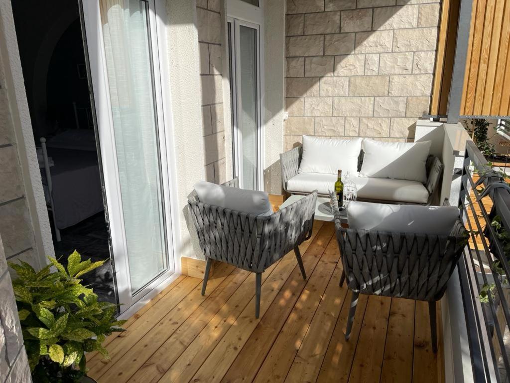 Tučepi Villa Jadranka Apartments المظهر الخارجي الصورة