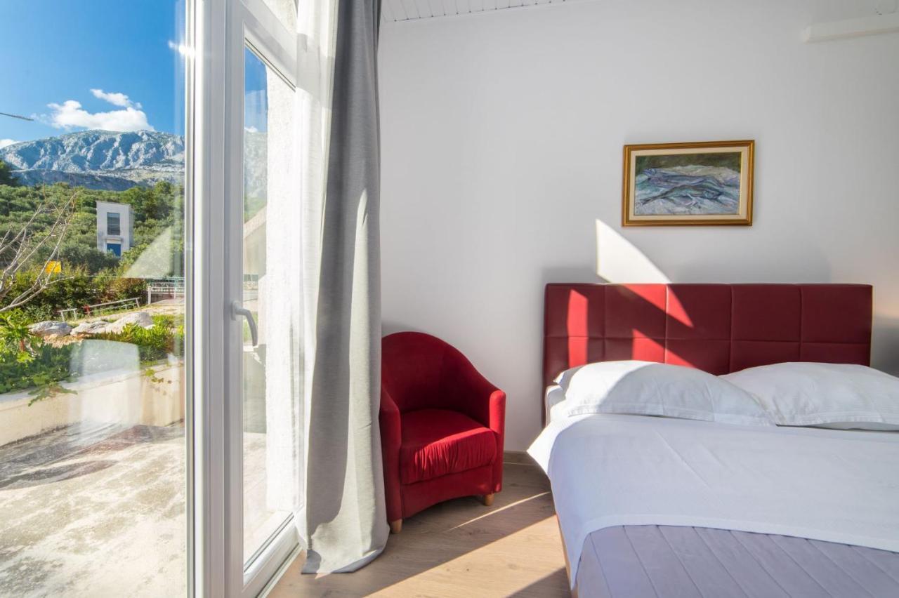 Tučepi Villa Jadranka Apartments الغرفة الصورة